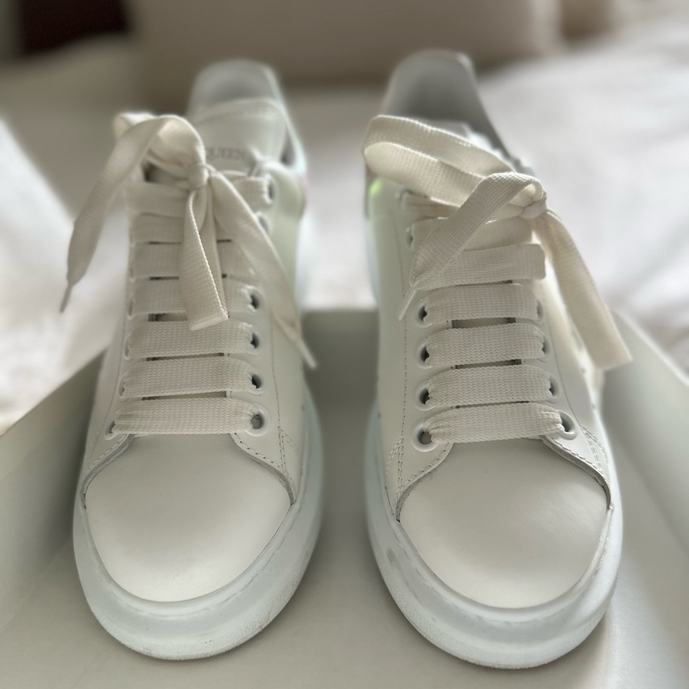 Alexander McQueen Sneakers LIKE NEW - Picture 2 of 12